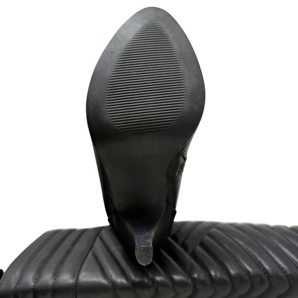 Torrid Womens Knee Boots Black Quilted Faux Leather Heeled Boots Statement Sz 8W - Picture 9 of 11